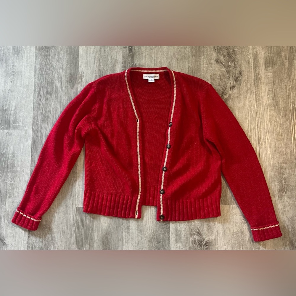 Montana Blues red sweater size medium